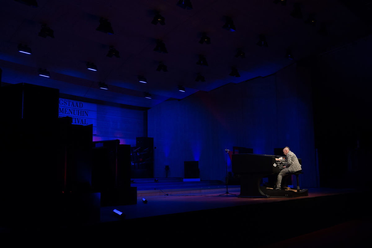 raphael_faux2017rfx_5133.jpg raphael_faux2017rfx_5133.jpg