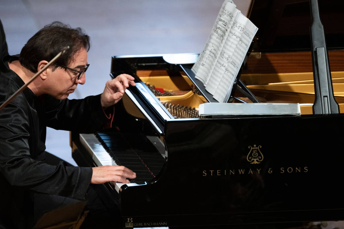 rfx_7004.jpg rfx_7004.jpg